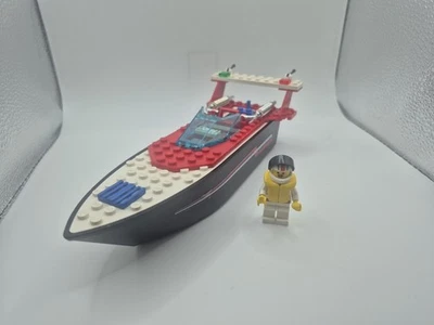 Riptide Racer Item No: 4002-1 Lego Set 100% Complete w/ Octan Mini Figure - Image 1 of 4