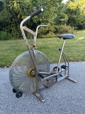 Schwinn Airdyne AD4 Upright Dual Action Air Resistance Exercise Air Workout Bike - Image 1 of 4