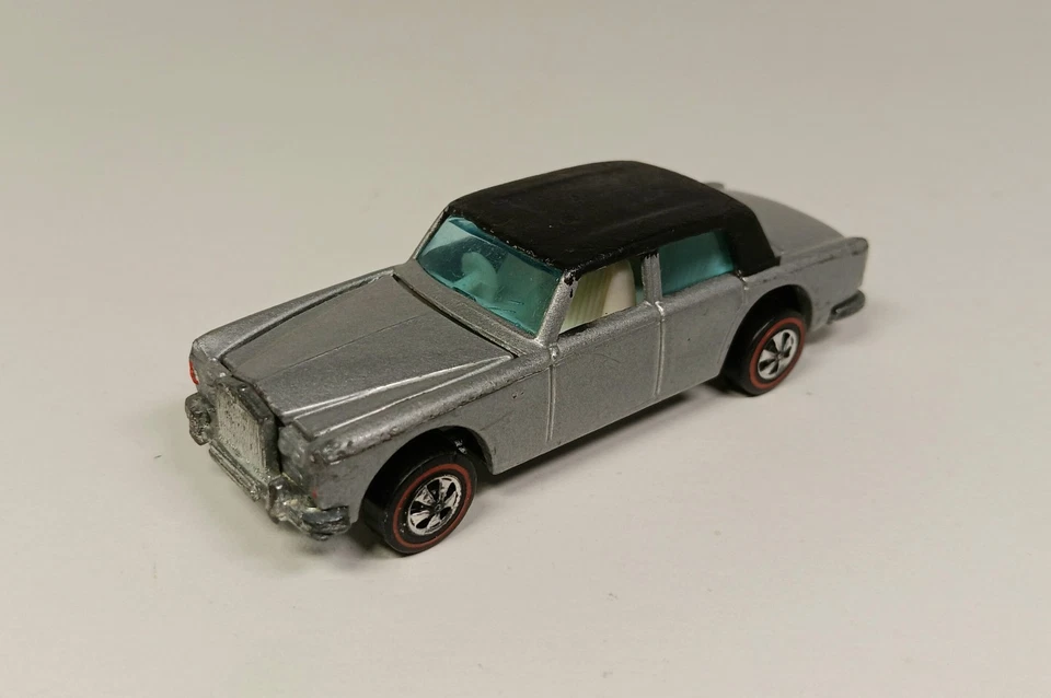 Hot Wheels Redline 1969 ROLLS ROYCE SILVER SHADOW Gray Black Roof White Interior - Image 1 of 4
