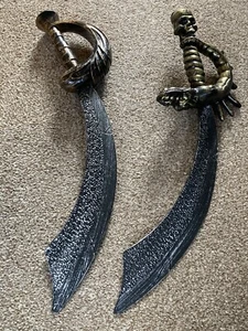 Pirate Cutlass Swords Prop Toy Weapon Kids Pirates Fancy Dress - Picture 1 of 1