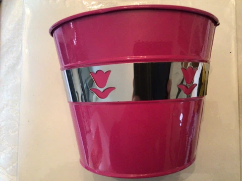 Metal Bucket 5 1/2” flower pail  candy bucket Cover