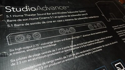 Barra de sonido DEFINITIVE TECHNOLOGY 'Studio Advance' con subwoofer inalámbrico  Foto 1 de 4