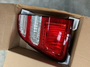 Toyota Amazon J100 100 Series Landcruiser Rear Light - Picture 1 of 2