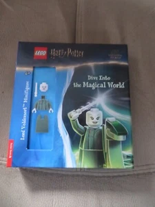 Lego Harry Potter Zauberwelt Tauchen in die magische Welt Buster Bücher - Neu - Bild 1 von 2