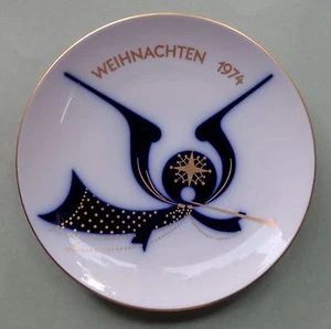 KPM BERLIN Modern Art Design WEIHNACHTSTELLER 74 CHRISTMAS PLATE ANGEL MUSICIAN - Picture 1 of 2