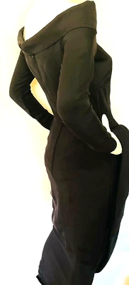 Vestido de Colección Bernard Perris Seda Moveble Negro Hombros Descubiertos Talla X-Pequeño Muy Apretado Foto 1 de 4