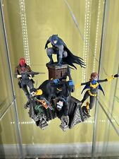 Batman Family Batman Multi Part Statue Nightwing Robin Batgirl Red Hood Dc Comic