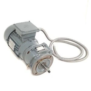 Nord SKG 0NF-71S/4 SK71/S4 Motore cambio, 3-Ph 230/480VAC, riduzione 2,27:1, 608 giri/min - Foto 1 di 8
