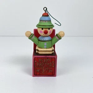 VINTAGE 1977 HALLMARK YESTERYEARS, TREE-TRIMMER COLLECTION XMAS JACK IN THE BOX  - Bild 1 von 8