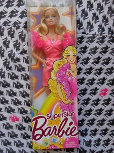 BARBIE SUPERSTAR 2009 PINK SHORT DRESS THEN AND NOW VERSION - Picture 1 of 5