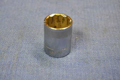 Craftsman 1/2" drive x 22mm - 12 point -V- socket #44239 USA - Image 1 of 3