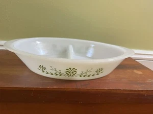 Vintage Retro Glasback Oval Kasserolle Geteilt Form Crazy Daisy Grün Blatt Blume - Bild 1 von 4