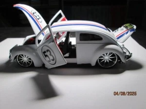 Maisto VW G Rides Herbie Beetle Show Car 1/24 (1 of 1) - Picture 1 of 8
