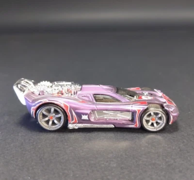 Hot Wheels AcceleRacers Spine Buster Metal Maniacs Satin Purple - Image 1 of 4