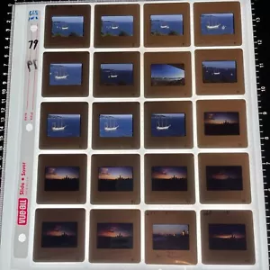 Lote De 20 Diapositivas De Colección 35mm Color Kodachrome Seattle City Espacio Aguja Luna Noche - Imagen 1 de 2