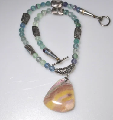 Necklace artisan  boho chunky green  bead silver tone agate pendant 20" AE19 - Image 1 of 4