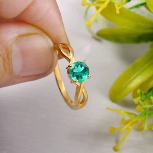 Colombian Emerald Ring Round Gemstone Ring Statement Ring Green Wedding Ring - Picture 1 of 4