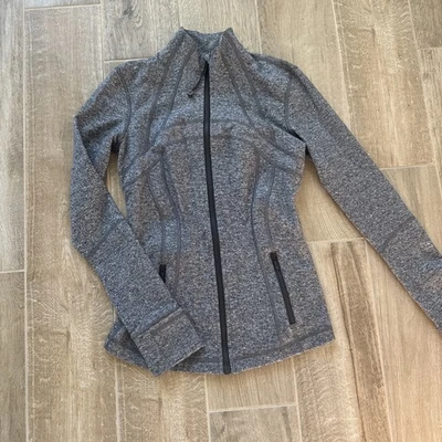 Lululemon Define Jacket Sz 4 Gray Excellent Condition - Image 1 of 4