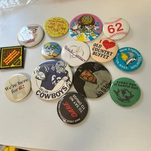 Vintage 80s and 90s Pin Back Buttons Mixed Lot Various Sports Pop Culture - Bild 1 von 6