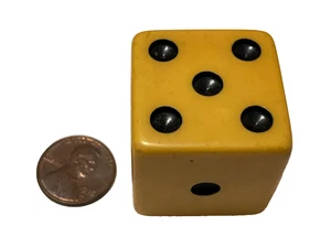 VINTAGE GROSSER GROSSER BAKELIT BLOCK EINZELNE WÜRFEL GELB SENF 1 1/4" QUADRATISCH - Bild 1 von 3