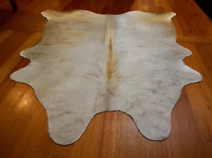 A Rare GInger and Cream - An Amazing Sheen - A Premium Quality Cowhide Rug - Picture 1 of 9