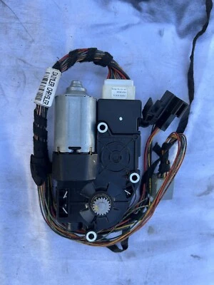 MERCEDES BENZ E КЛАССА OEM 10-16 КУПЕ ПАНОРАМНЫЙ СОЛНЦЕ ЛУНА КРЫША ПРИВОД ДВИГАТЕЛЯ  - Изображение 1 из 2