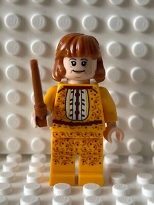 LEGO HARRY POTTER 76408 Molly Weasley Minifigure NEW 12 Grimmauld Place - Picture 1 of 2