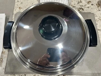 NWOB Beautiful West Bend LIQUID CORE Electric 11” Skillet Stainless USA Made T76 - Image 1 of 4