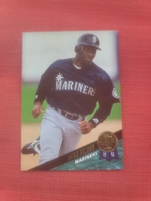 1993 Leaf #248 MIKE FELDER Seattle Mariners.  A1 - Image 1 of 2