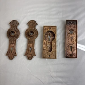 Antike Sargent 3 eiserne Türknauf Rückplatten und 1 Schlüssellochplatte - Bild 1 von 11