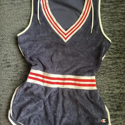 Mameluco Vintage Champion USA Terrycloth Rojo Blanco Y Azul Estilo Años 80 Retro Foto 1 de 4