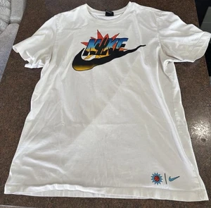 Nike Desert Cactus Graphic T-Shirt Men’s Large White Sunset Logo Southwest Vibe - Picture 1 of 5