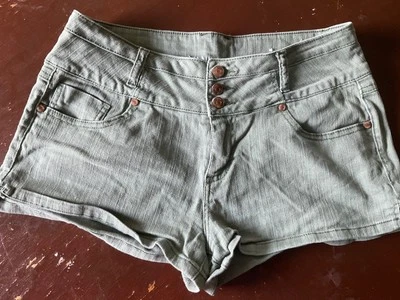 Pantalones Cortos Vanity Jeans Tiro Medio Elastizados Verde Denim Para Mujer Talla 10/30” W Foto 1 de 4