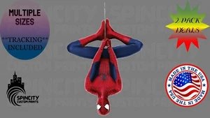 Calcomanía de vinilo gráfica de superhéroe SPIDERMAN colgante al revés ventana de coche - Imagen 1 de 11