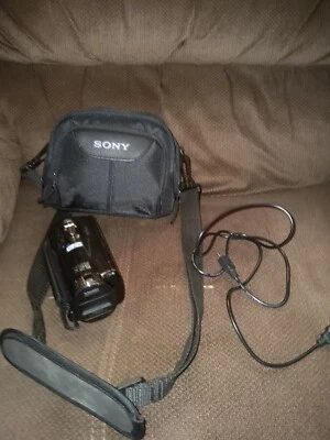 Samsung F90BN Camcorder - Black - Image 1 of 4