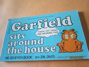Tira de dibujos animados Garfield Sits Around the House 17th Comic Book '83 primera edición Jim Davis - Imagen 1 de 4