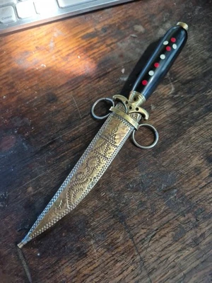 Vintage Rare LEBANESE PERSIAN JAMBIYA BONE DIRK DAGGER STILETTO KNIFE & SHEATH - Image 1 of 4