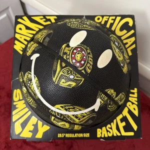 Market Official Smiling 29.5 Basketball 3D-BLACK NEW - Picture 1 of 5