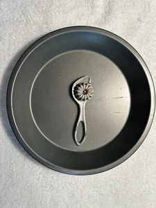 "Sartén antiadherente de superficie de 9"" con crimpadora de corteza de aluminio vintage ambas usadas" - Imagen 1 de 6