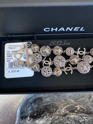CHANEL Bracciale Palla Oro 18C Tripla Filana Metallo Filigrana CC Etichetta Crociera Bronzo