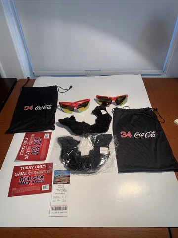 2- David Ortiz Boston Red Sox Giveaway 2016 Fenway Big Papi sunglasses beard HOF Cover