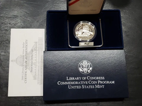 2000 Library of Congress Proof Commemorative 90% Silver Dollar w/ OGP Cover