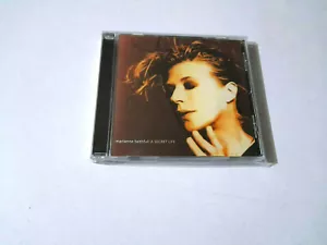 MARIANNE FAITHFULL "A SECRET LIFE" CD 10 TRACKS COMO NUEVO - Picture 1 of 2