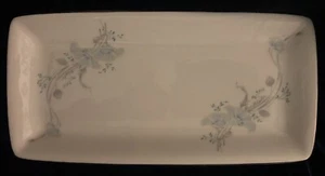 Beautiful Royal Doulton Moonflower Tray, Rectangular 1985, VGC, 28.5cm long VGC. - Picture 1 of 3