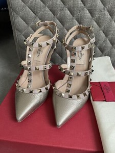 gold valentino rockstud heels