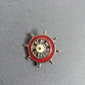 Spilla giacca cappello bavero tono argento ruota nave - Foto 1 di 2