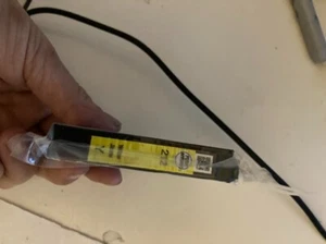 ¡Nuevo! Cartucho de tinta Epson T212 amarillo rendimiento estándar (T212420-S) - Imagen 1 de 1