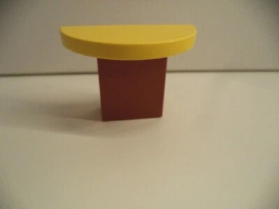 Lego Duplo Tischplatte halbrund brauner Stein (F) - Bild 1 von 3