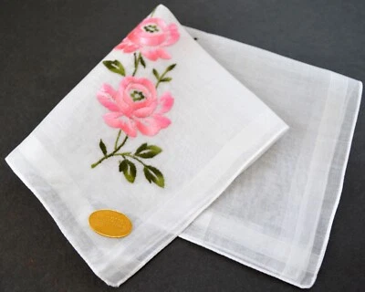 VINTAGE HANKY EMBROIDERED LARGE PINK ROSES WITH GREEN STEMS SATIN STITCH NEW TAG - Image 1 of 3