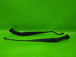 15-20 YUKON XL DRIVER LEFT/PASSENGER RIGHT WINDSHIELD WIPER ARM OEM 4030-118 - Picture 1 of 2